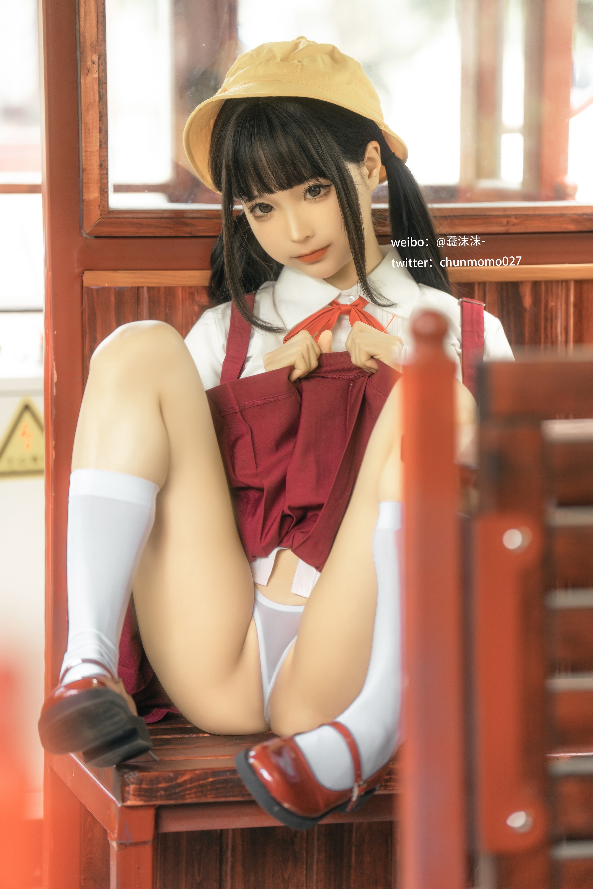 蠢沫沫 – NO.198 红火车 [16P]-XikXak